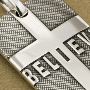 Kruis hanger Believe - 999 zilver