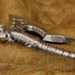 Gorehowl – Hellscream Axe Pendant (World of Warcraft)