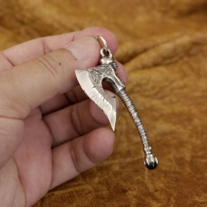 Gorehowl – Hellscream Axe Pendant (World of Warcraft)