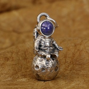 Astronaut Pendant - 925 Silver