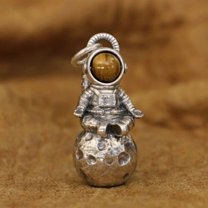 Astronaut Pendant - 925 Silver