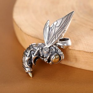 Wasp Pendant – 925 Silver