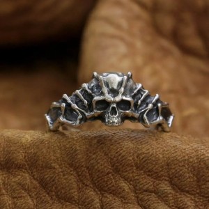 Skull ring - Bone - 925 Zilver