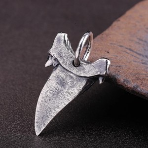 Haaientand hanger - 925 zilver