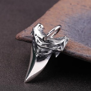 Haaientand hanger - 925 zilver