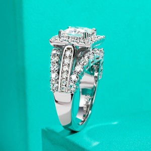 Seraphina Spark 3,884 ct 