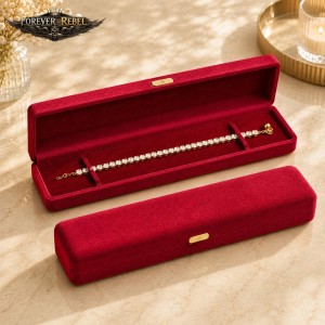 Luxe Velvet Armband Case